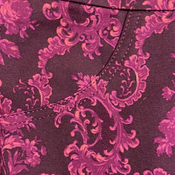 28WP pull on pants with elastic waist in back by Isaac Mizrahi Live - Picture 4 of 7